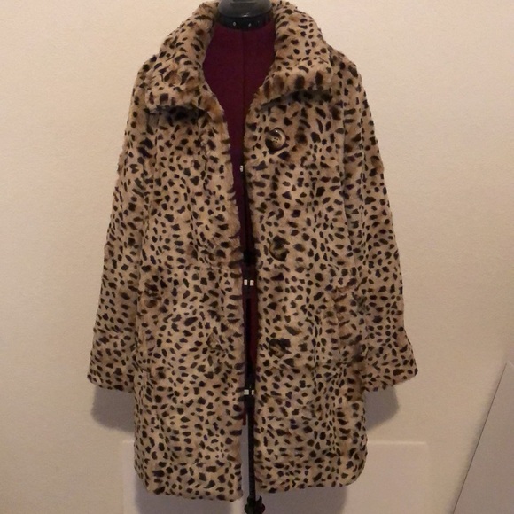 Lucky Brand leopard faux fur coat - Picture 3 of 9